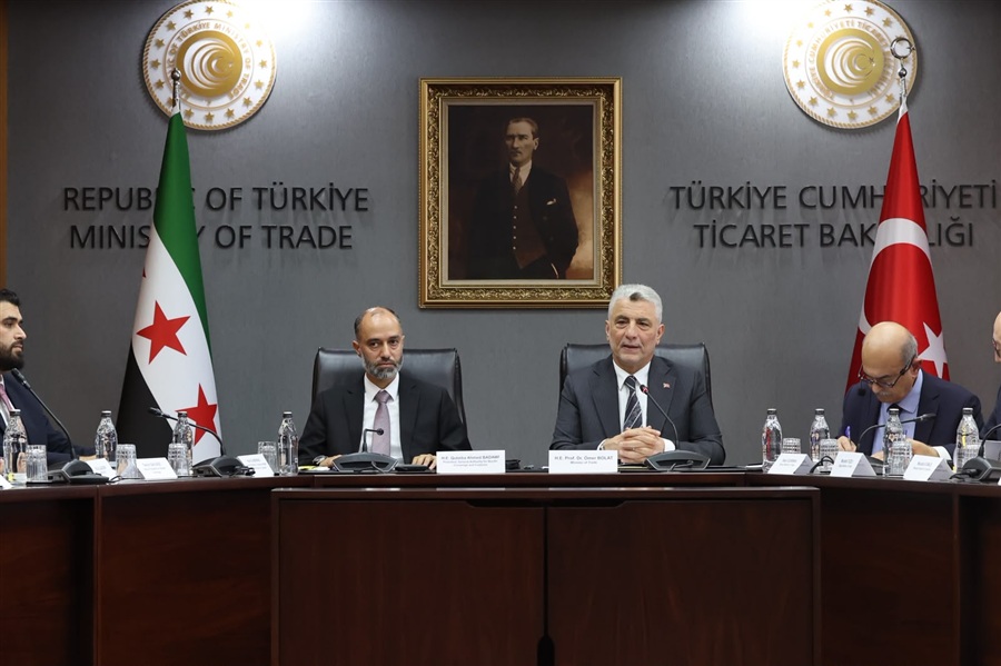 Ticaret Bakanı Ömer Bolat Suriye Sınır Kapıları ve Gümrükler Genel İdaresi Başkanı Bedevi'yi Kabul Etti
