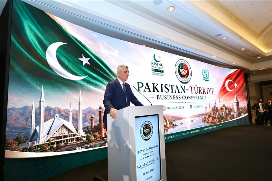 Ticaret Bakanı Ömer Bolat, Türkiye-Pakistan İş ve Yatırım Forumu'nda Konuştu