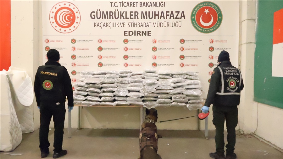 Ticaret Bakanlığı Gümrükler Muhafaza Ekiplerinden Uyuşturucu Kaçakçılığına Geçit Yok